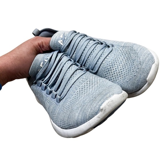 APL Techloom Breeze Knit Running Shoes Light Blue Sz 8.5 - Picture 3 of 5